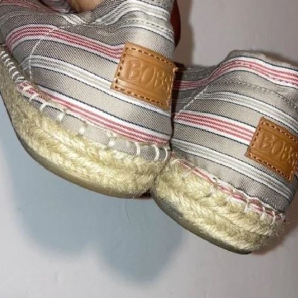 Bobs by Skechers with Memory Foam Size 8.5 - Picture 3 of 7